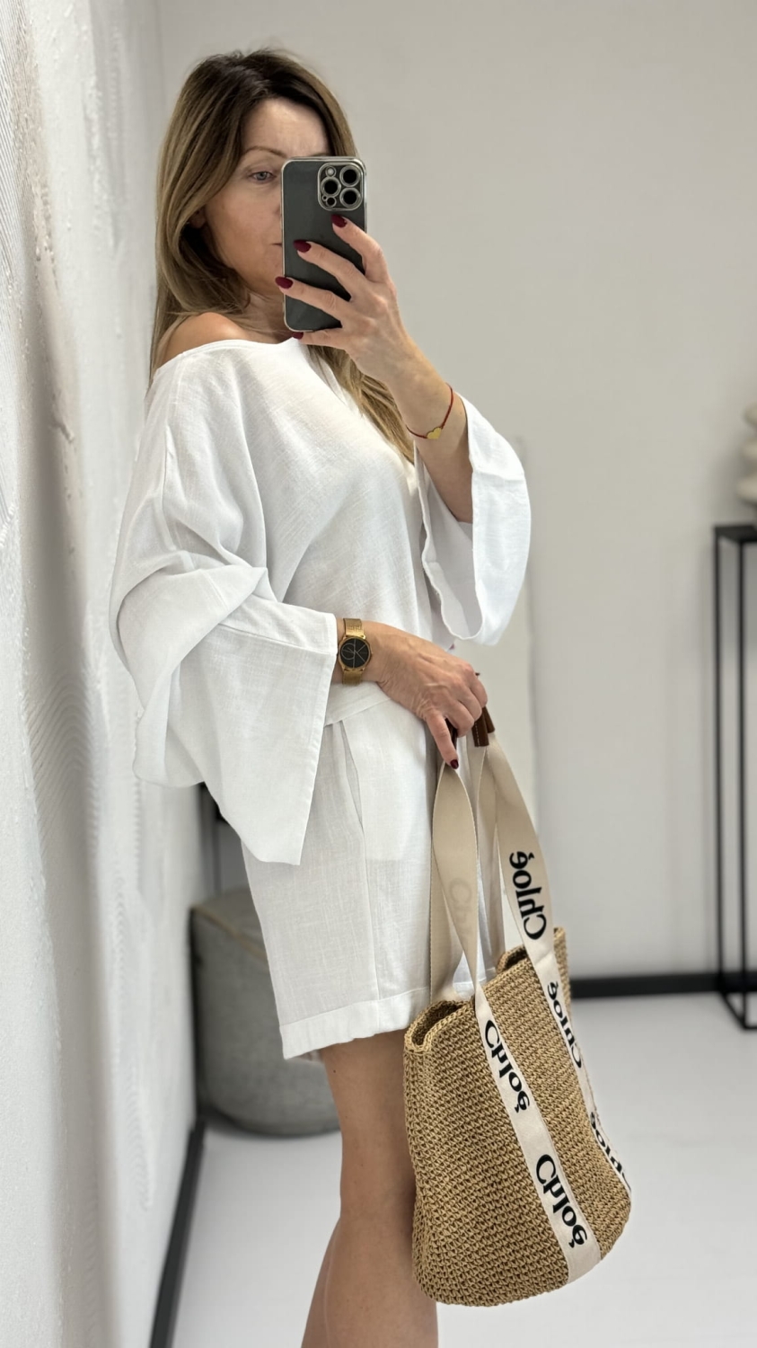 Lniany komplet Monaco bluzka kimono z rozszerzonym rękawem oraz dłuższe spodenki - By Mia 