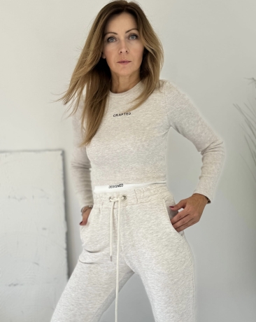 Dres damski 2 in 1  spodnie dresowe top prążek Crafted kolor Melanż Beż 