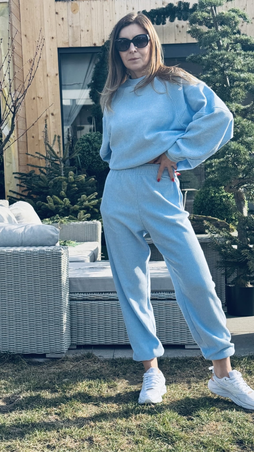  Komplet Wera  sztruksowy Lenoshka szerszy  prążek  Niebieski 